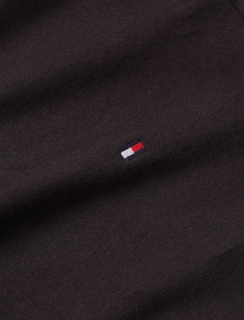 Tommy Hilfiger - ESSENTIAL REG FIT SOLID TEE - kortärmade t-shirts - black - 4