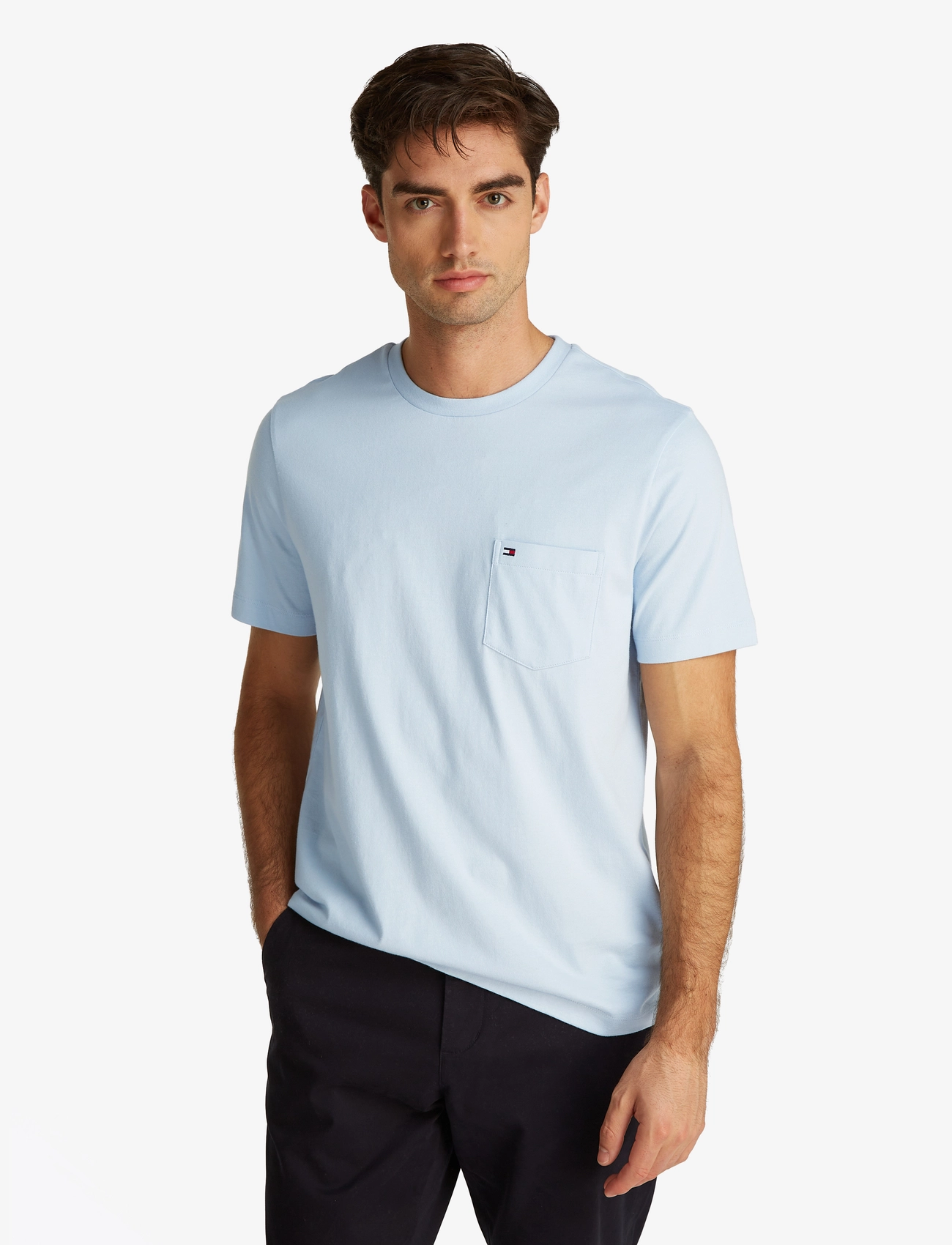 Tommy Hilfiger ESSENTIAL SOLID POCKET T-SHIRT - T-shirts - SKY BLUE / blue