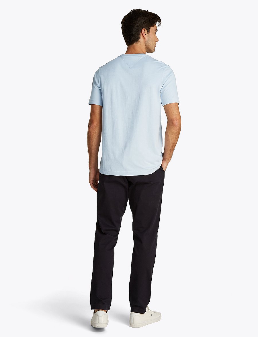 Tommy Hilfiger - ESSENTIAL SOLID POCKET TEE - kortærmede t-shirts - sky blue - 3