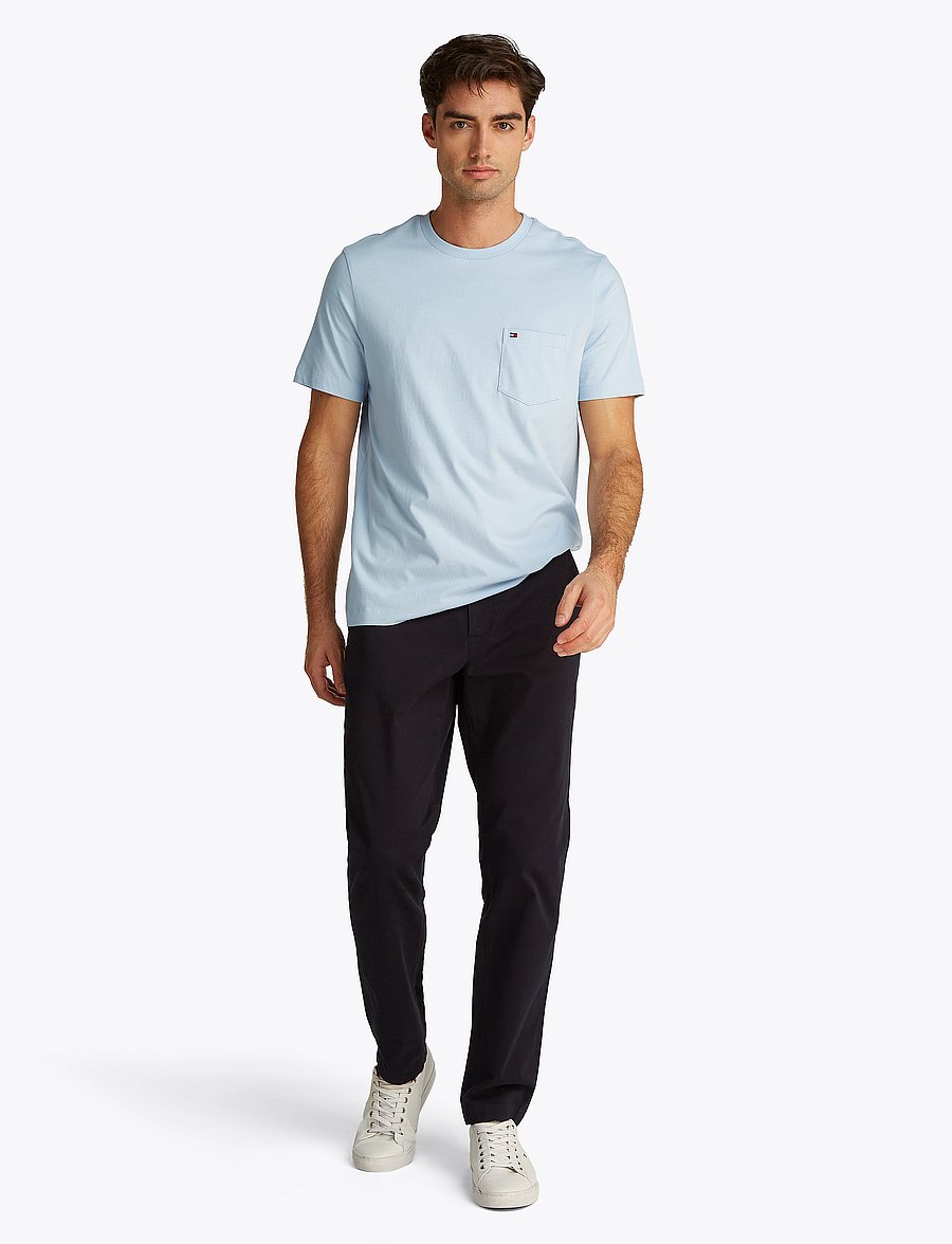 Tommy Hilfiger - ESSENTIAL SOLID POCKET TEE - kortærmede t-shirts - sky blue - 5