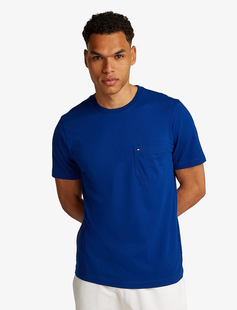 Tommy Hilfiger - ESSENTIAL SOLID POCKET TEE - kurzärmelig - wedge blue - 0