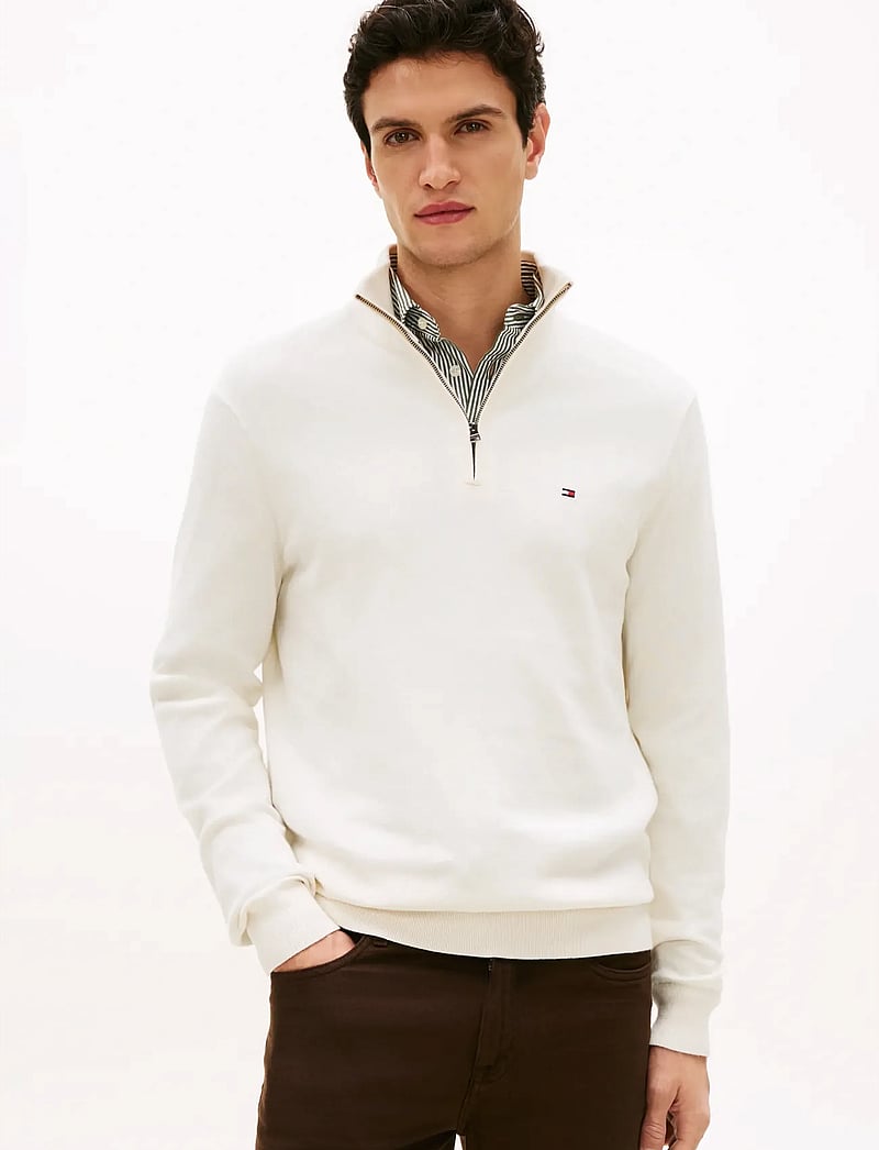 Tommy Hilfiger - ESSENTIAL COTTON ZIP MOCK - pullover mit halbem reißverschluss - ivory petal - 0