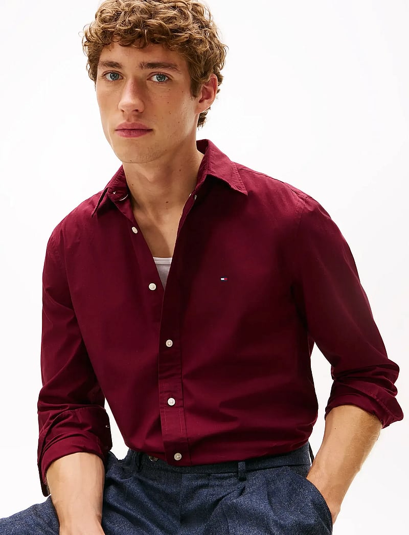 Tommy Hilfiger - FLEX POPLIN SOLID RF SHIRT - basic skjortor - deep rouge - 4