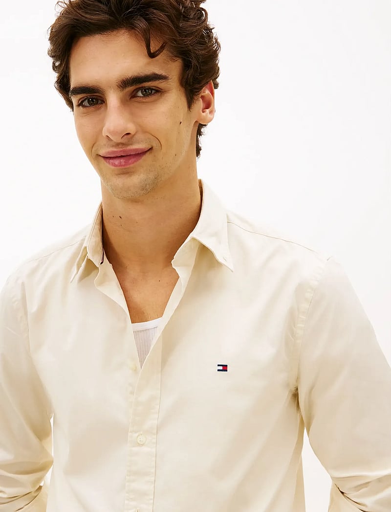 Tommy Hilfiger - FLEX POPLIN SOLID RF SHIRT - basic-hemden - muslin - 4