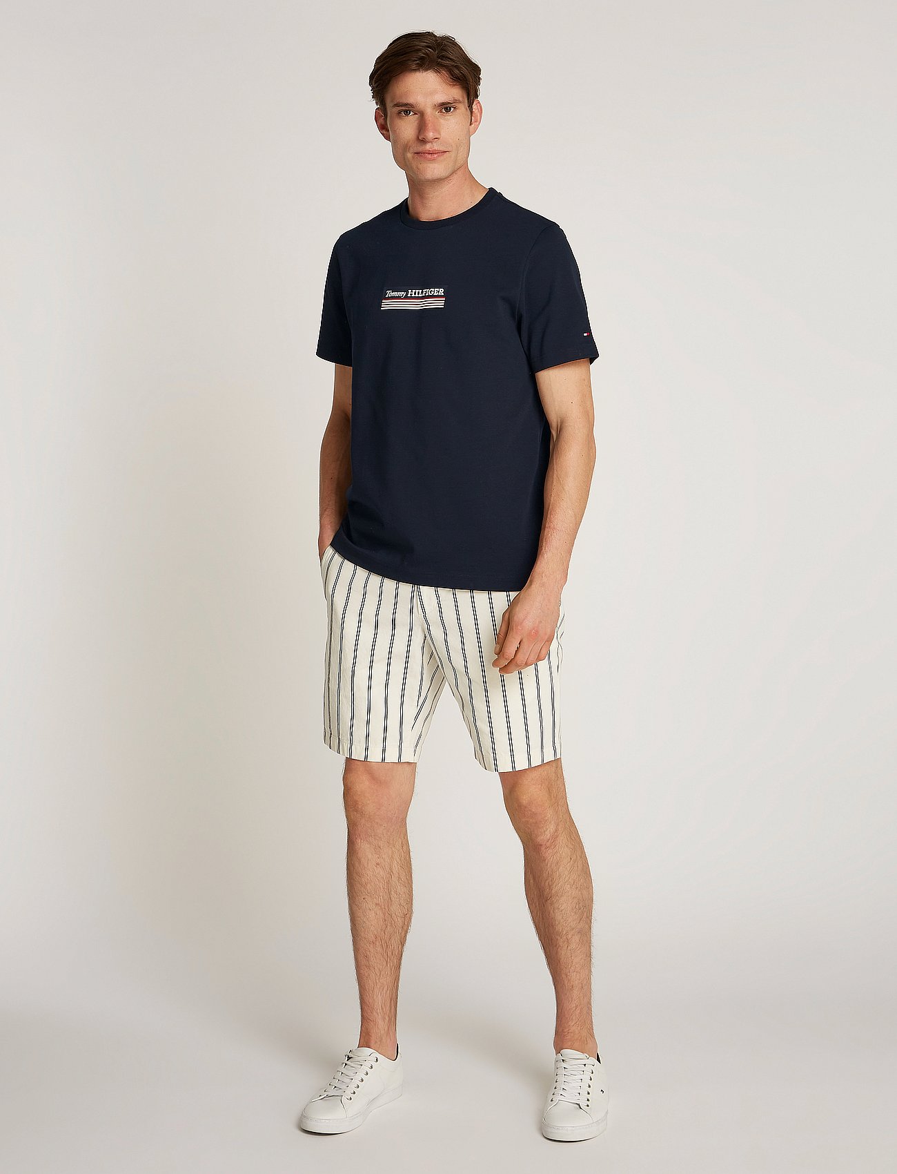 HILFIGER BOX TEE - DESERT SKY