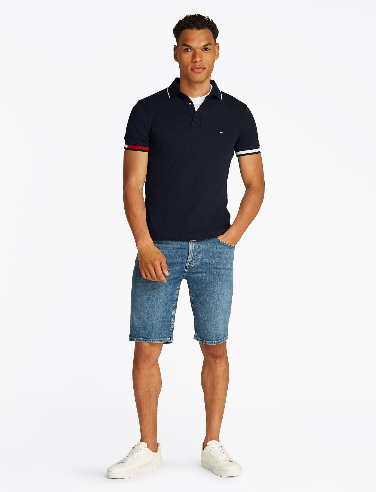 Tommy Hilfiger - FLAG CUFF SLIM FIT POLO - lühikeste varrukatega polod - desert sky - 4