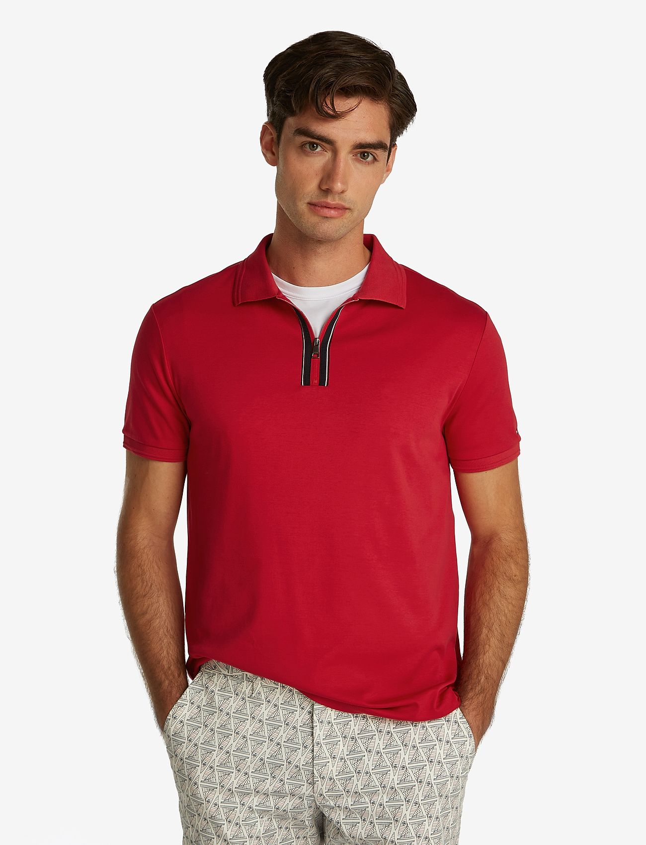 Tommy Hilfiger - ZIP LIQUID COTTON REG POLO - kortærmede poloer - medium red - 0