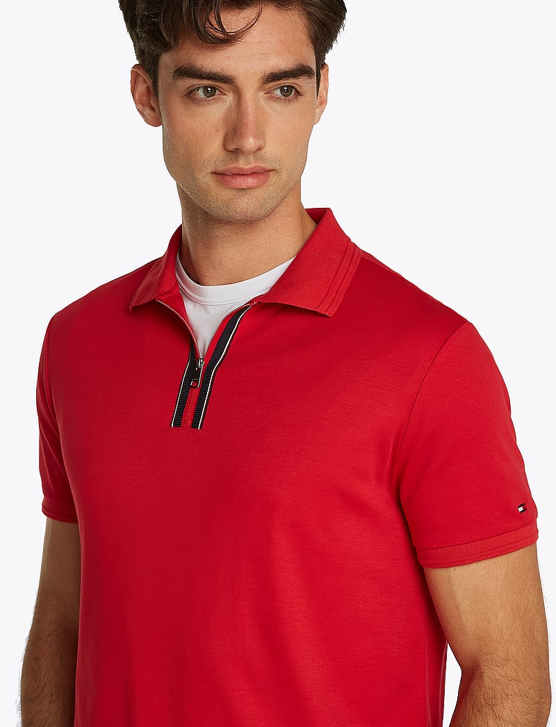 Tommy Hilfiger - ZIP LIQUID COTTON REG POLO - kortærmede poloer - medium red - 3