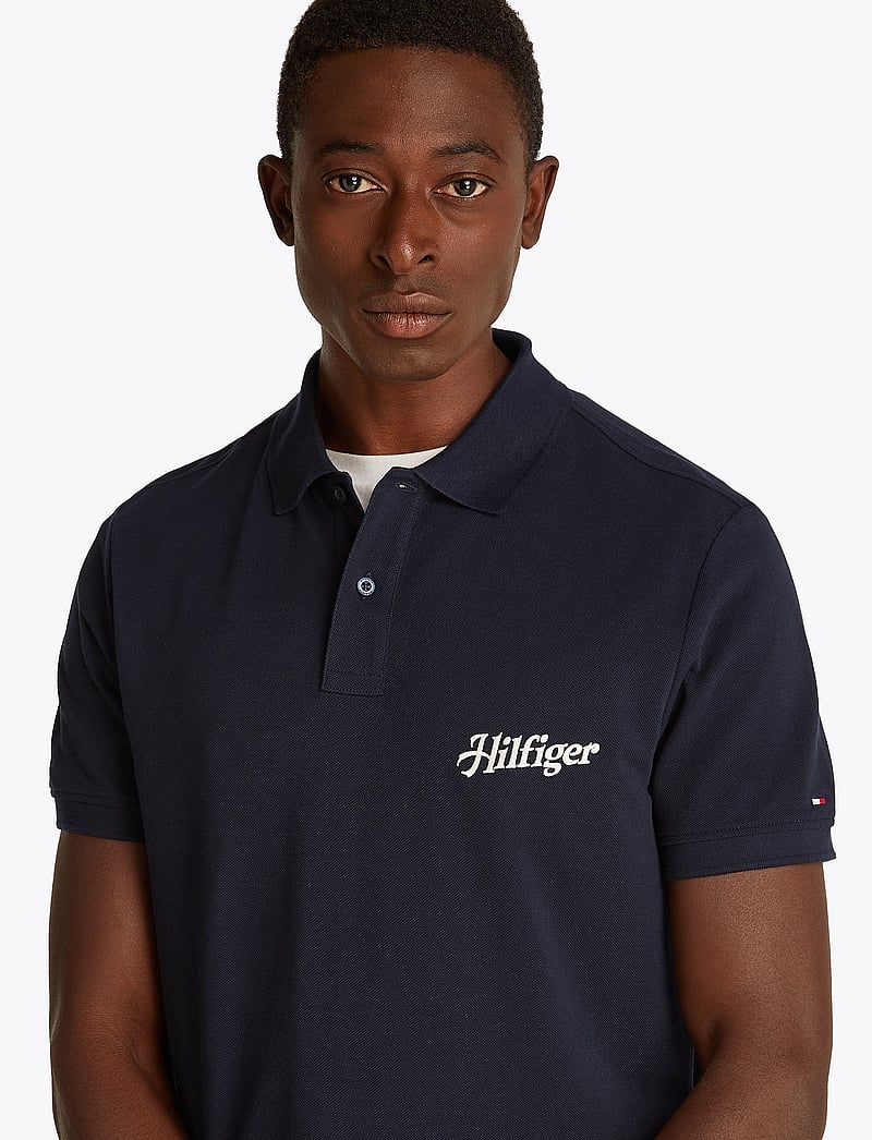 Tommy Hilfiger - SCRIPT GRAPHIC REG POLO - kortärmade pikéer - desert sky - 3