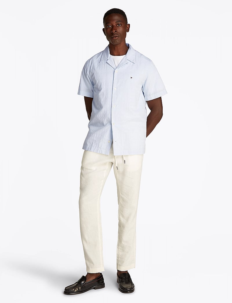 Tommy Hilfiger - COTTON LINEN DOBBY SS RF SHIRT - breezy blue - 3