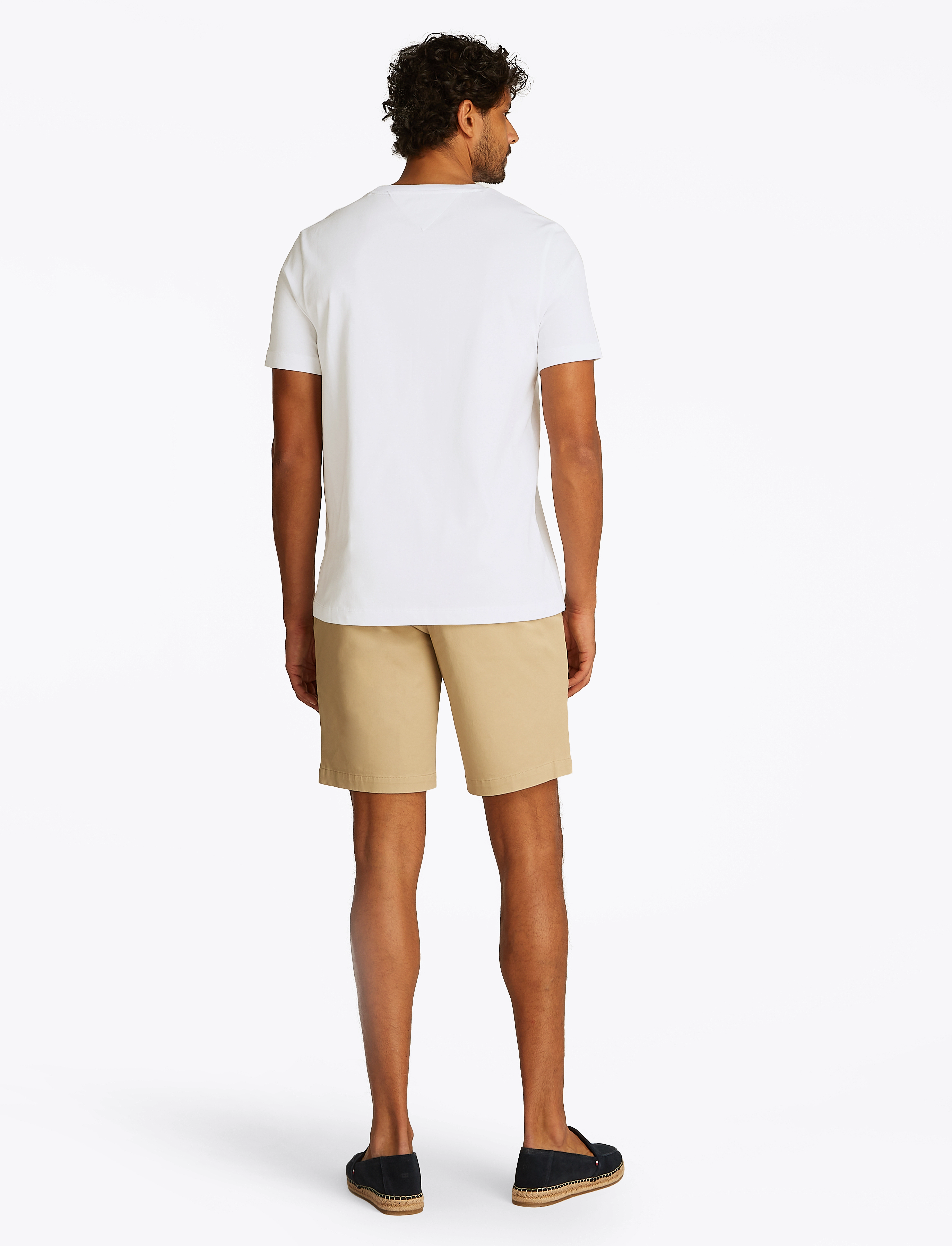 Tommy Hilfiger - HILFIGER COLOUR CREST TEE - t-krekli ar īsām piedurknēm - white - 3