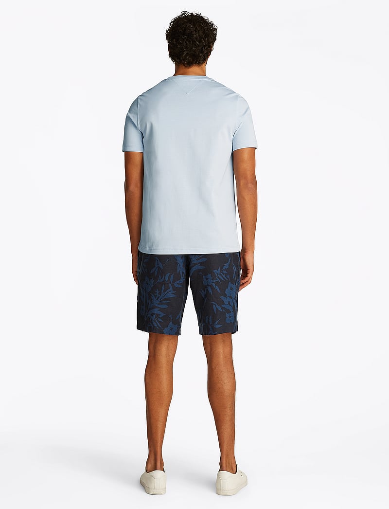 Tommy Hilfiger - HILFIGER FLAG SAILING TEE - lyhythihaiset - breezy blue - 2