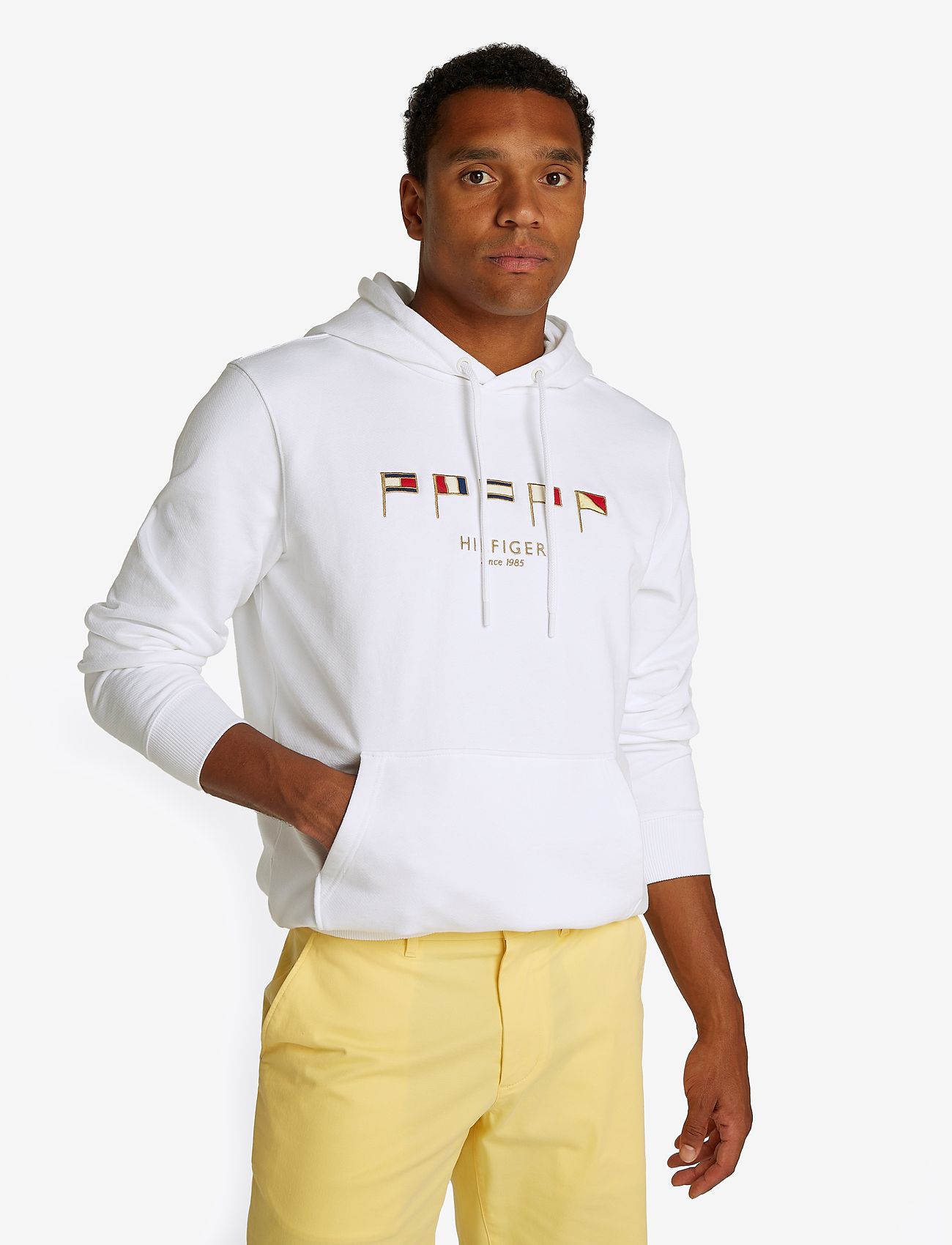 Tommy Hilfiger - HILFIGER MULTI FLAGS HOODY - dressipluusid - white 658 170 - 2