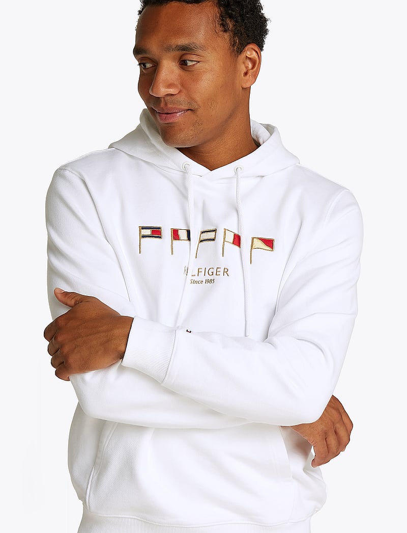 Tommy Hilfiger - HILFIGER MULTI FLAGS HOODY - hoodies - white 658 170 - 4