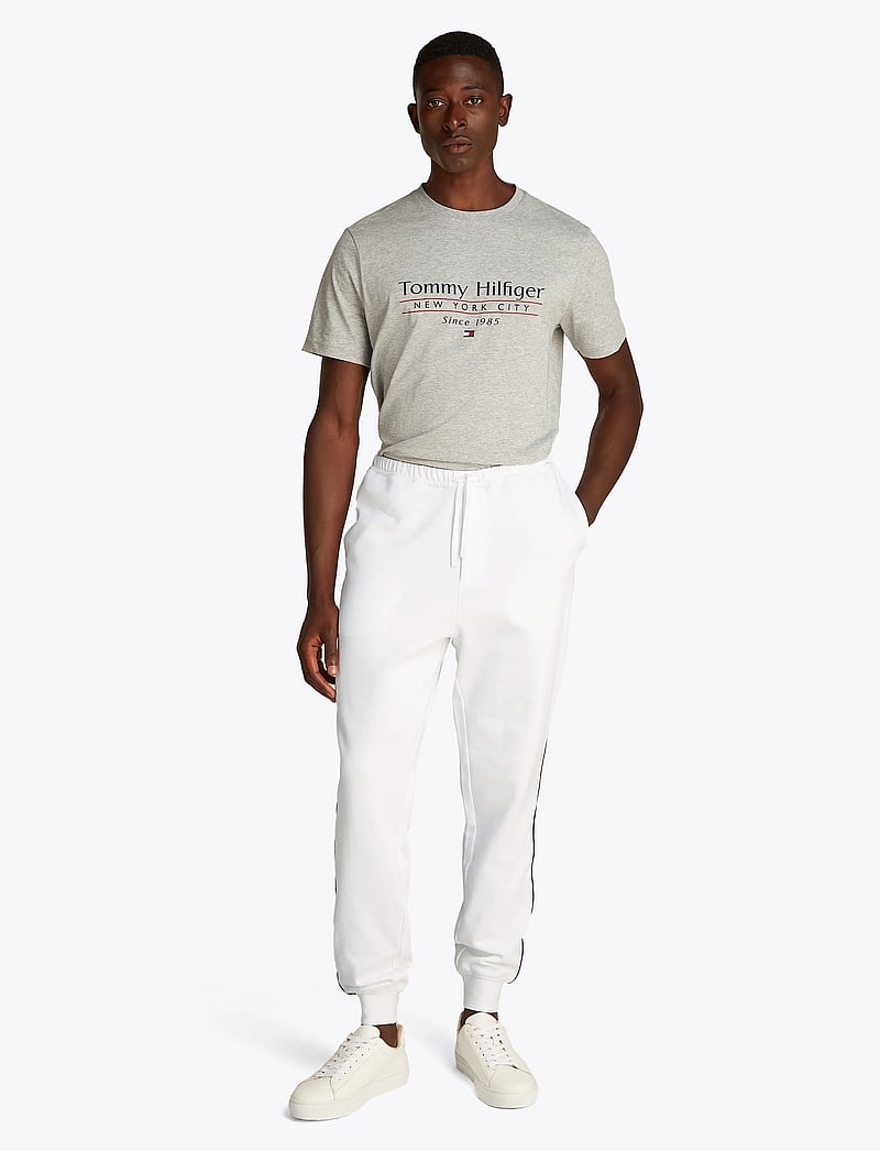 Tommy Hilfiger - GLOBAL STRIPE SWEATPANTS - nach anlass kaufen - white 658 170 - 0