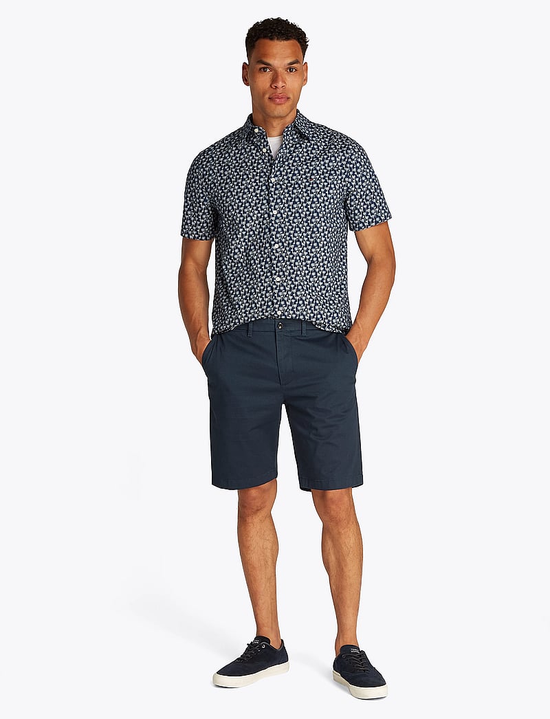 Tommy Hilfiger - HARLEM PRINTED STRUCTURE SHORT - rennot shortsit - desert sky - 3