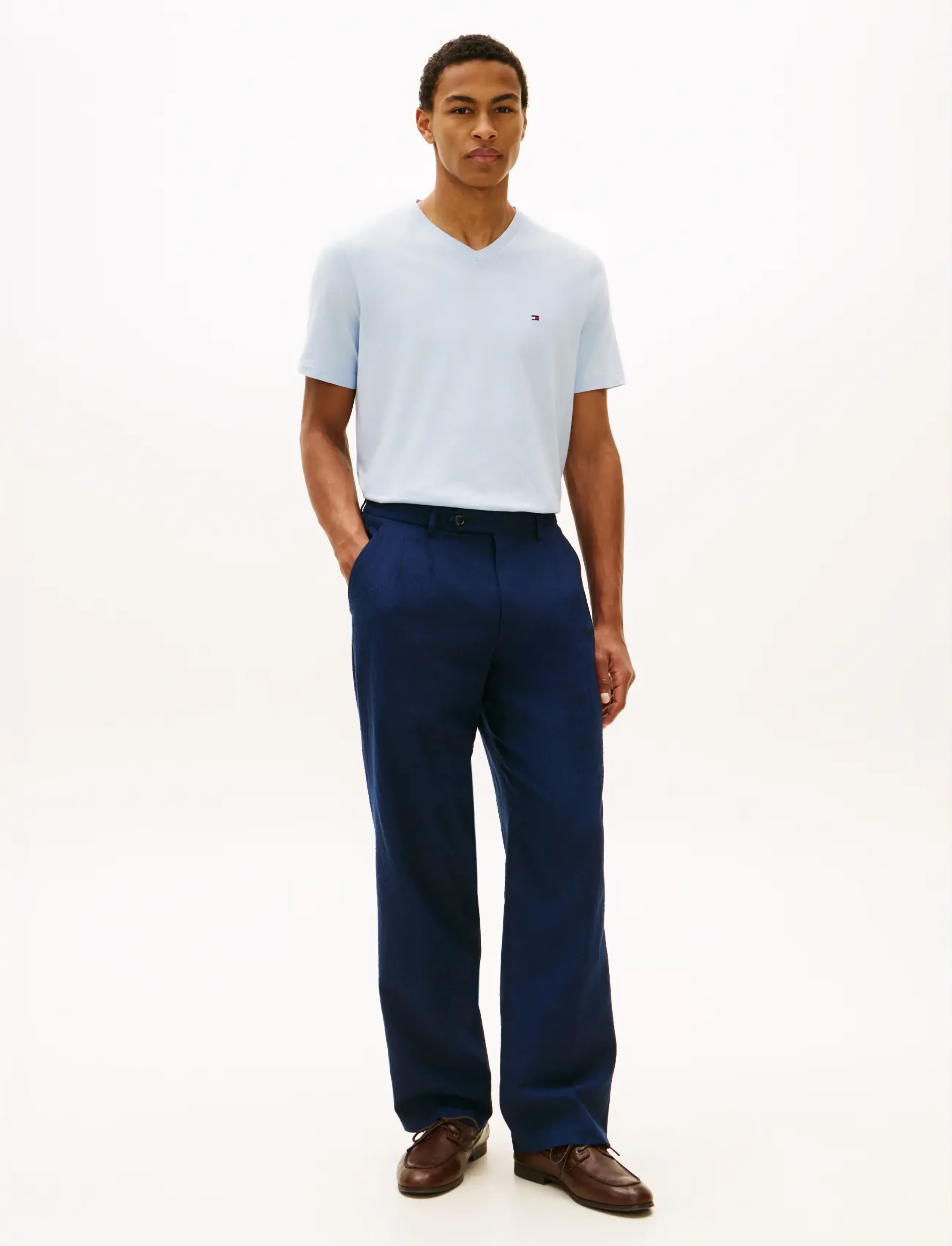 Tommy Hilfiger - ESSENTIAL V-NECK TEE - t-shirts mit v-ausschnitt - breezy blue - 3