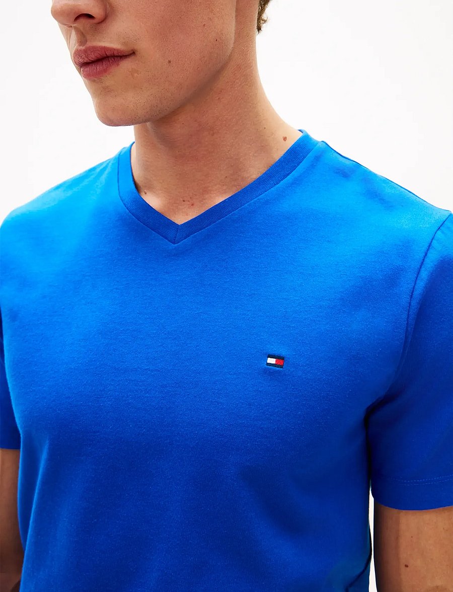 Tommy Hilfiger - ESSENTIAL V-NECK TEE - v-neck t-shirts - regal blue - 4