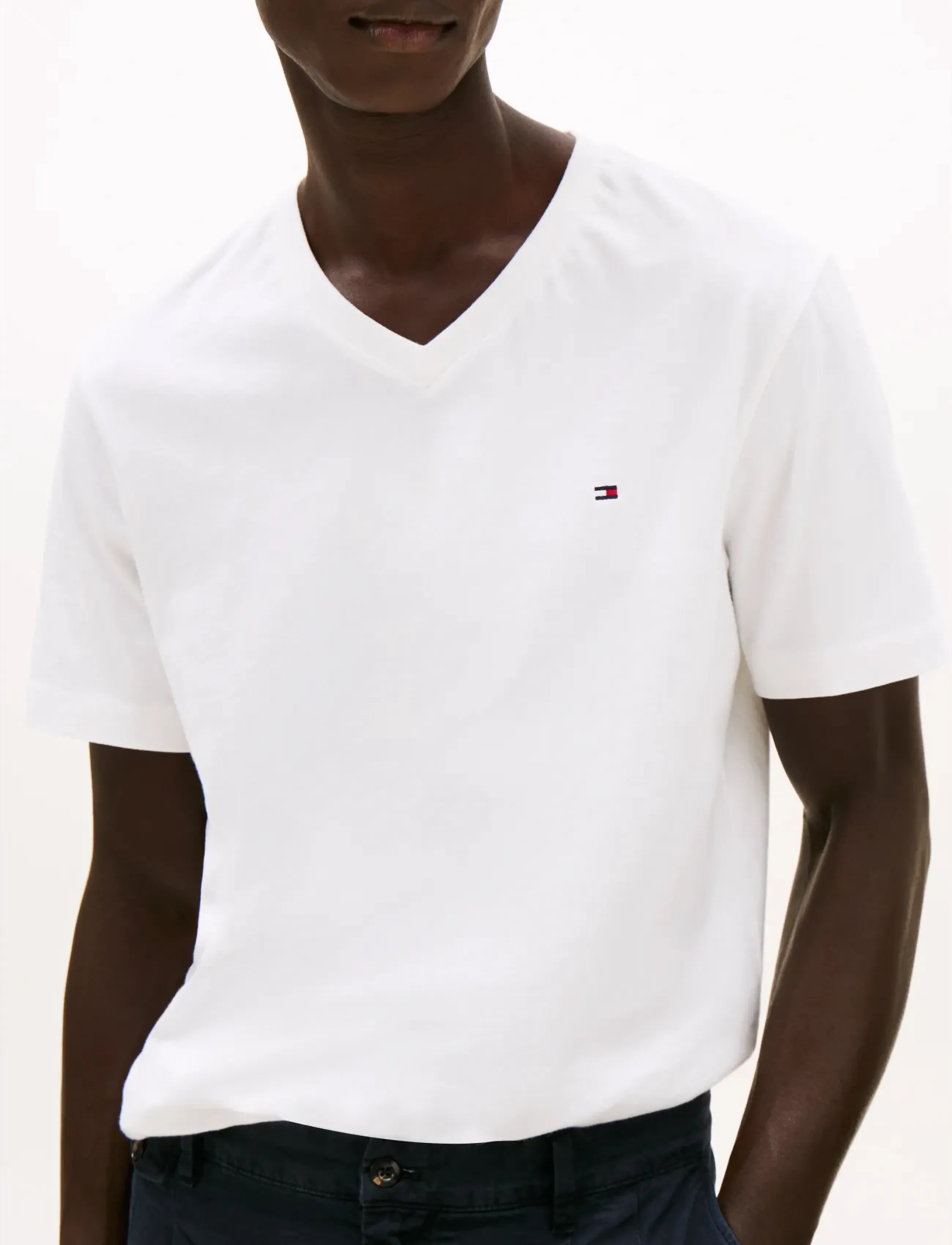 Essential V-Neck Tee 5