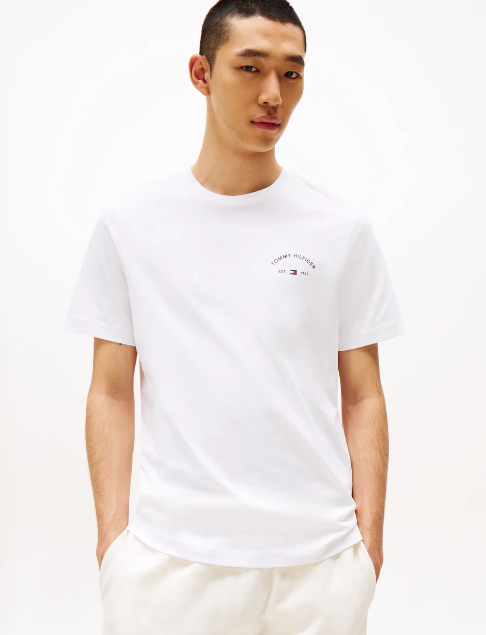 Tommy Hilfiger - HILFIGER HOTEL TEE - lühikeste varrukatega t-särgid - white - 0