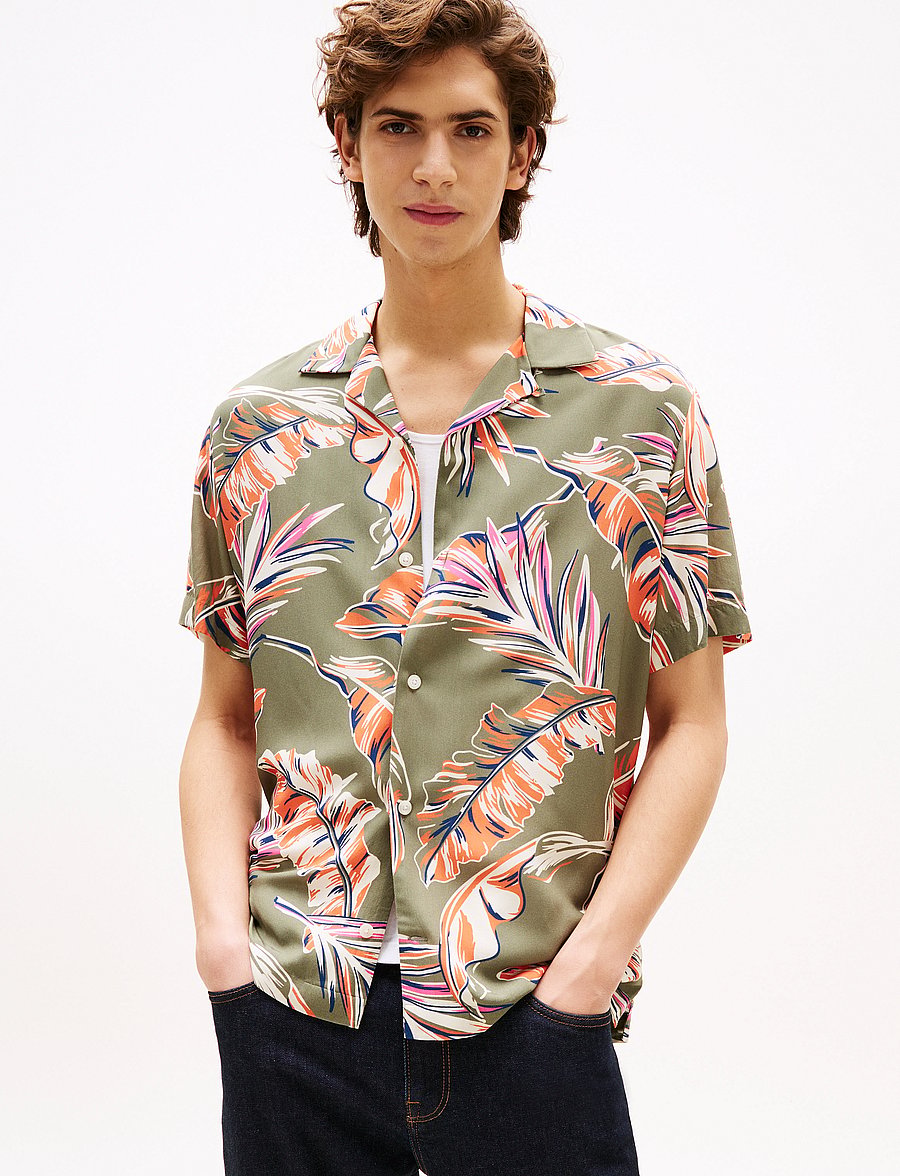 Tommy Hilfiger - LIGHTWEIGHT LEAF AOP SS SHIRT - lühikeste varrukatega särgid - battle green / allover - 0