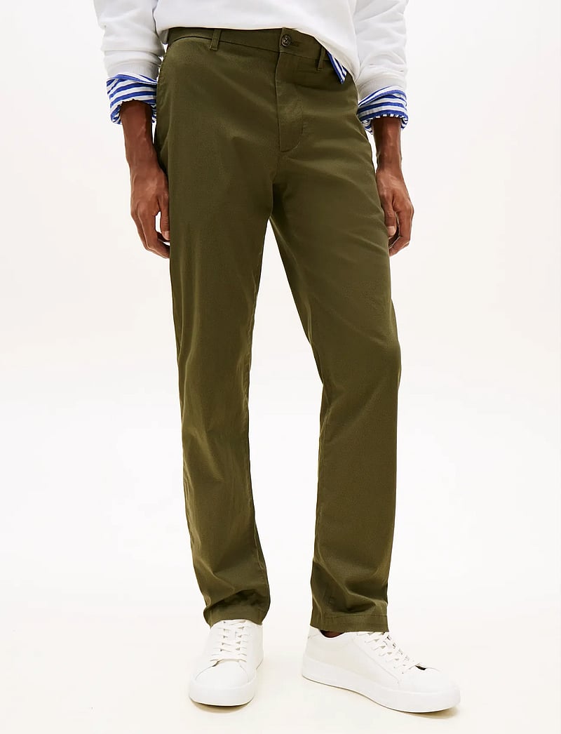 Tommy Hilfiger - DENTON PRINTED STRUCTURE CHINO - casual trousers - dark greenery - 0