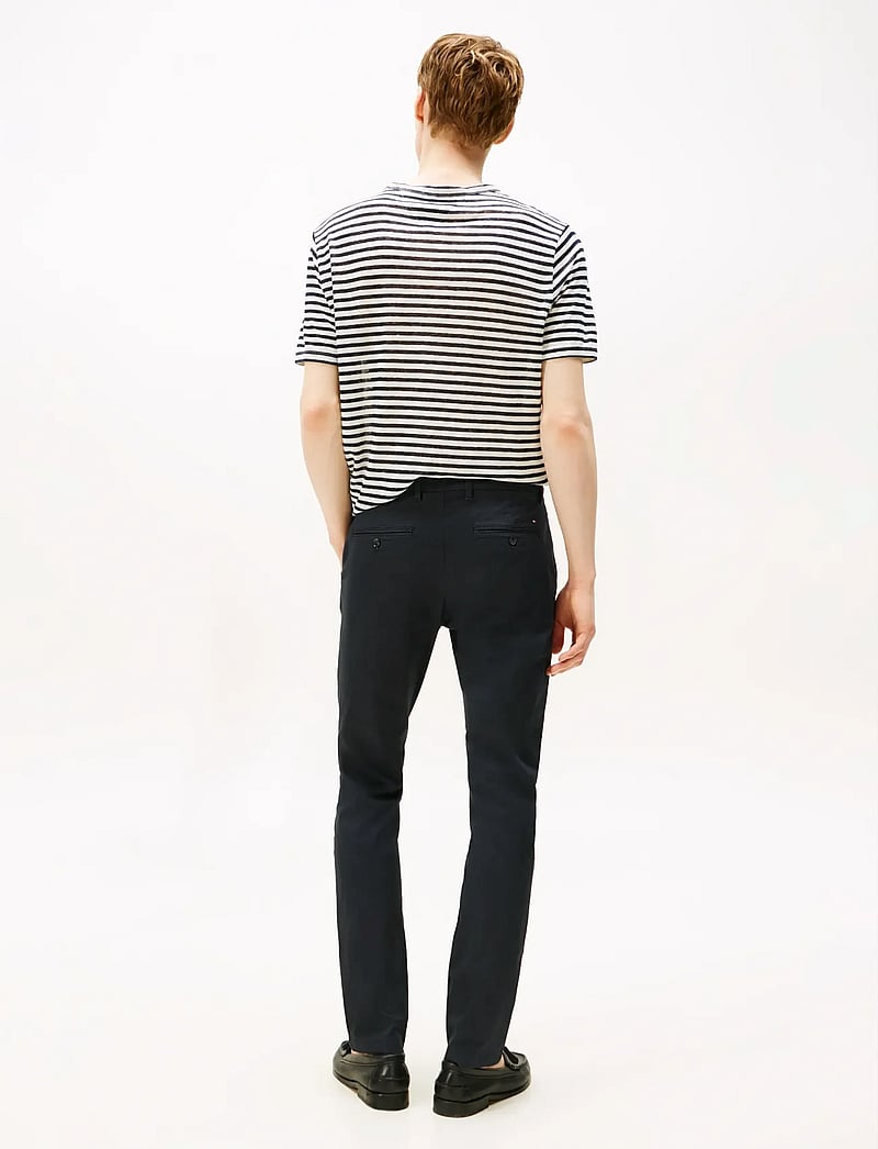 Tommy Hilfiger - BLEECKER PRINTED STRUCTURE CHINO - casual byxor - desert sky - 4