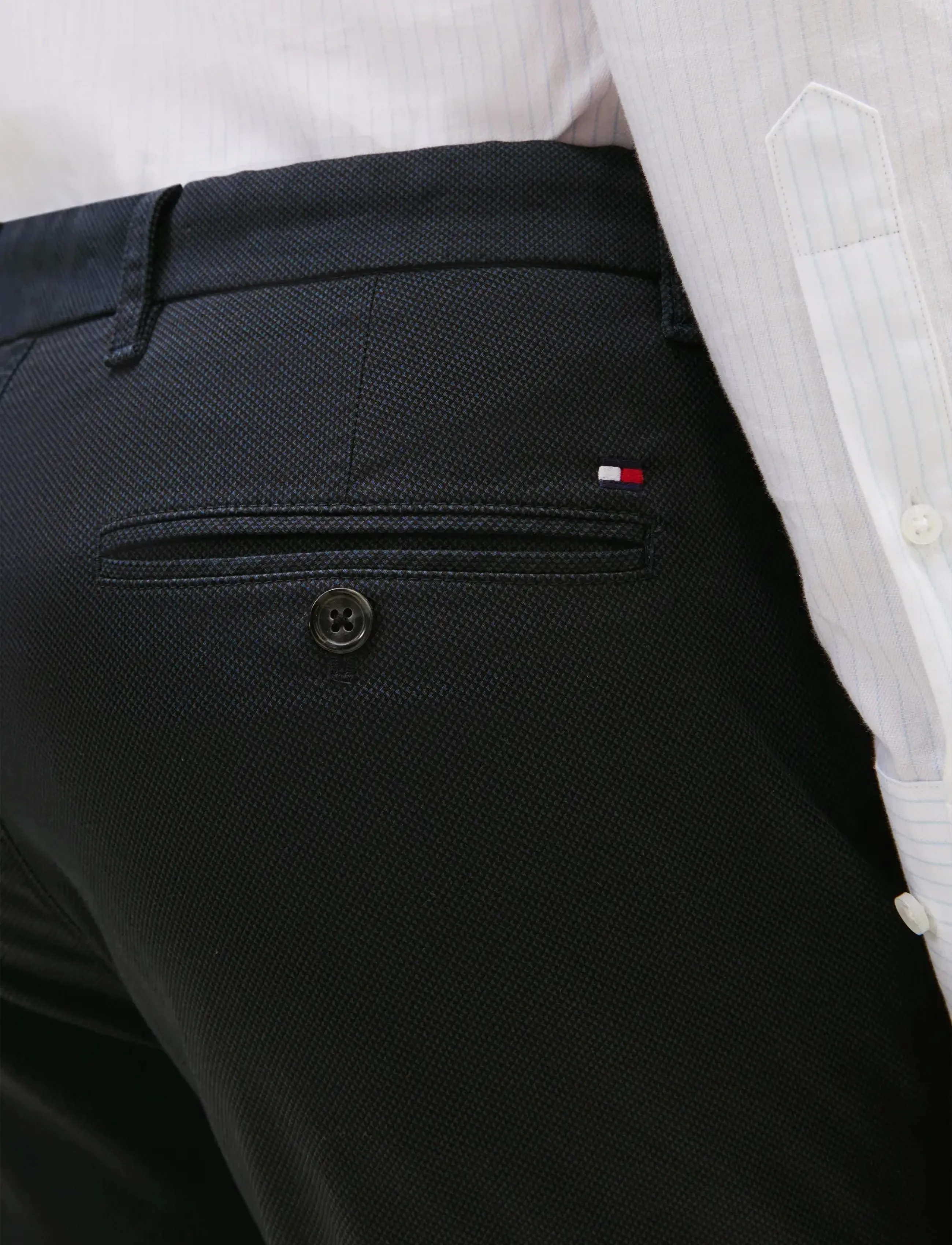 Tommy Hilfiger - BLEECKER PRINTED STRUCTURE CHINO - casual trousers - desert sky - 5