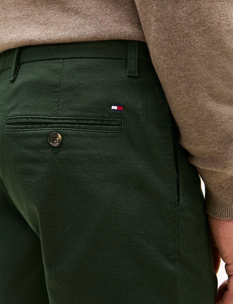 Tommy Hilfiger - BLEECKER PRINTED STRUCTURE CHINO - casual byxor - riverbed green - 4