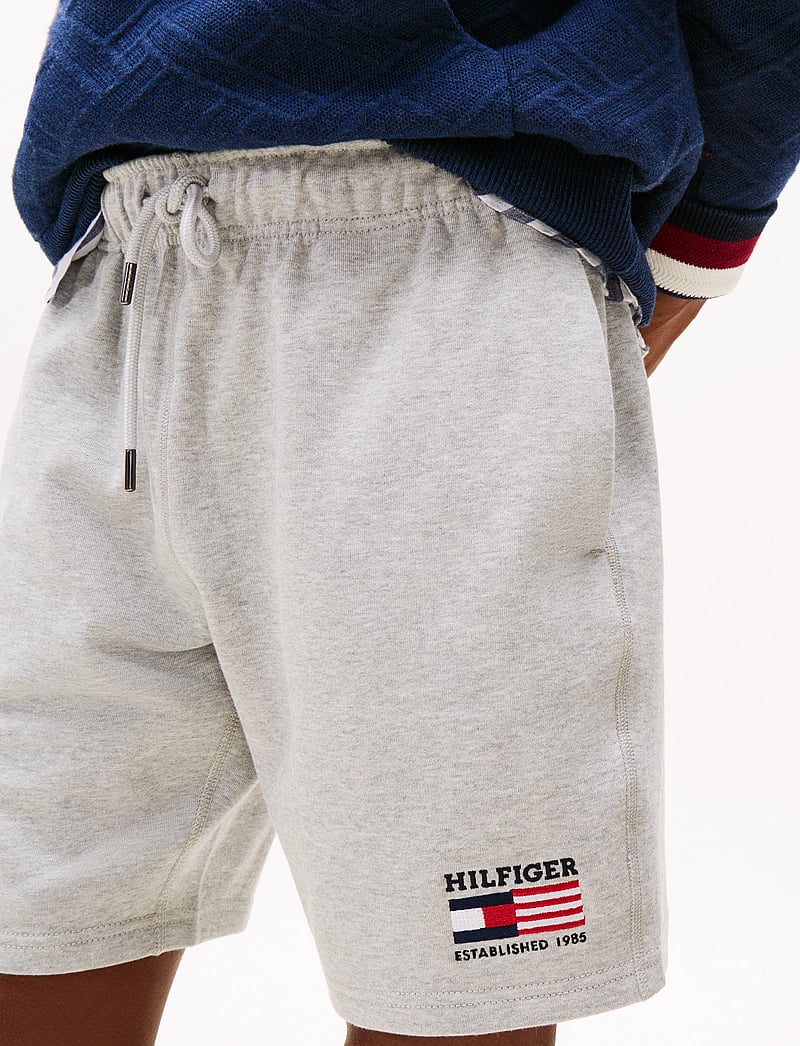 Tommy Hilfiger - AMERICANA SHORTS - sweatshorts - light grey heather - 3