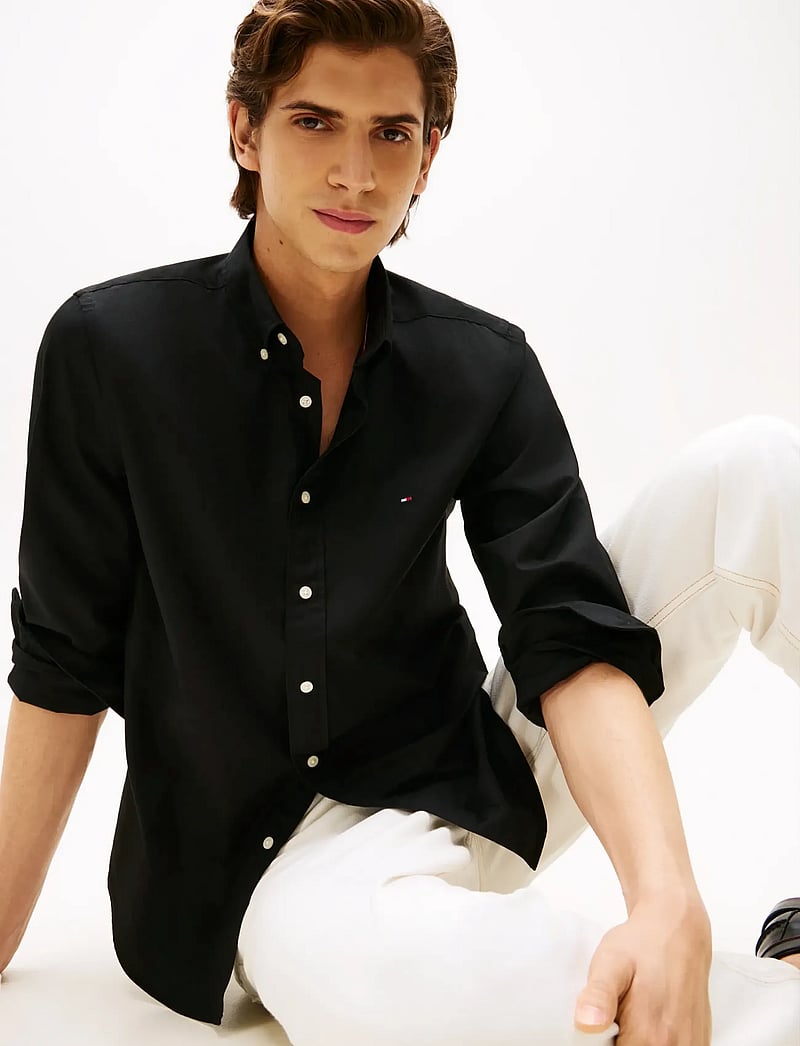 Tommy Hilfiger - CORE FLEX POPLIN SOLID RF SHIRT - basic skjorter - black - 2