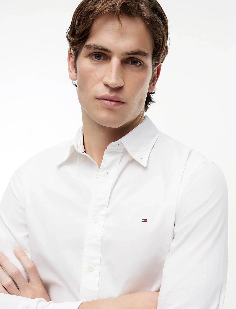 Tommy Hilfiger - CORE FLEX POPLIN SOLID RF SHIRT - ikdienas krekli - white - 4