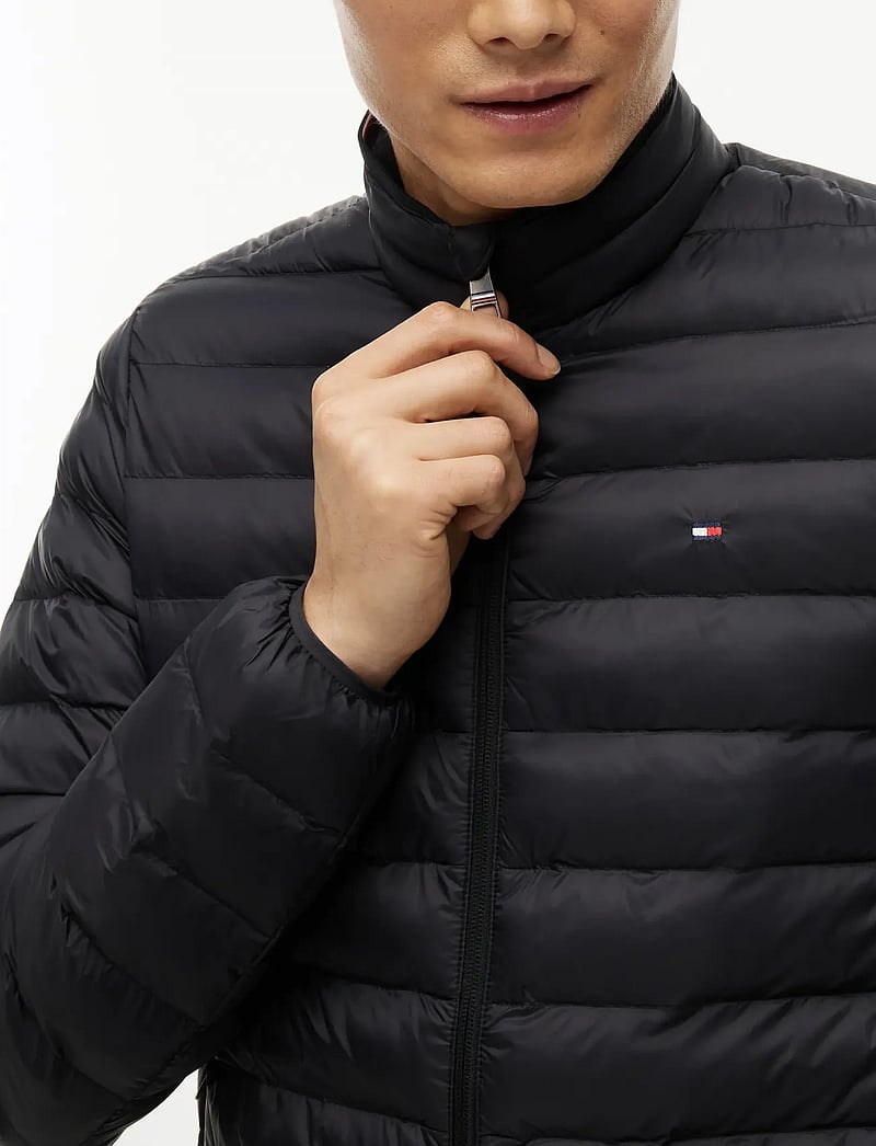 Tommy Hilfiger - CORE PACKABLE RECYCLED JACKET - daunenjacken - black - 4