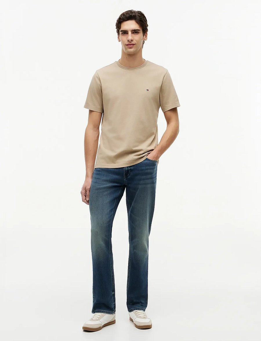 Tommy Hilfiger - ESS SEASONAL REG FIT SOLID TEE - kurzärmelig - batique khaki - 4
