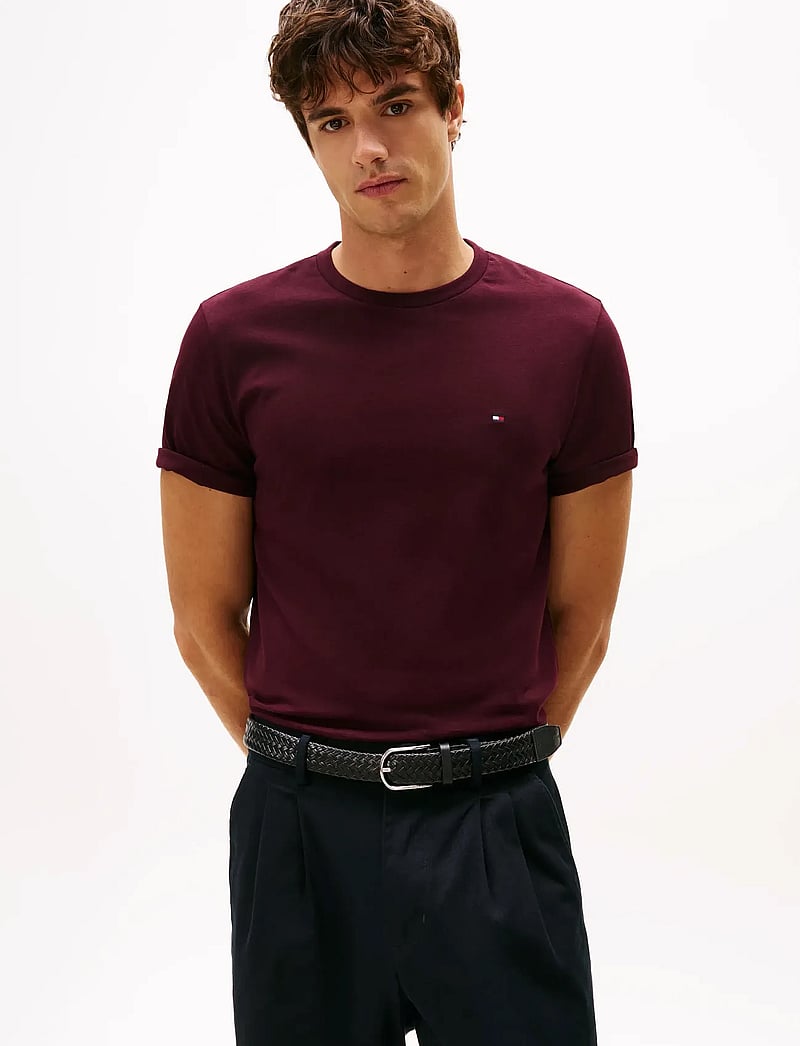 Tommy Hilfiger - ESS SEASONAL REG FIT SOLID TEE - t-shirts - deep burgundy - 0