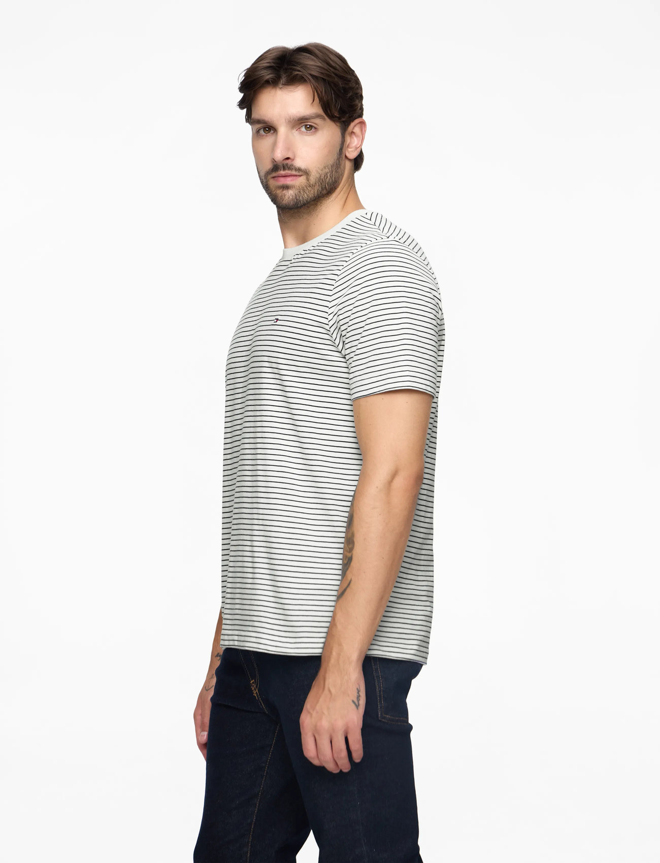 Tommy Hilfiger - ESS SEASONAL REG FIT SOLID TEE - kortærmede t-shirts - ivory petal/preppy navy - 3