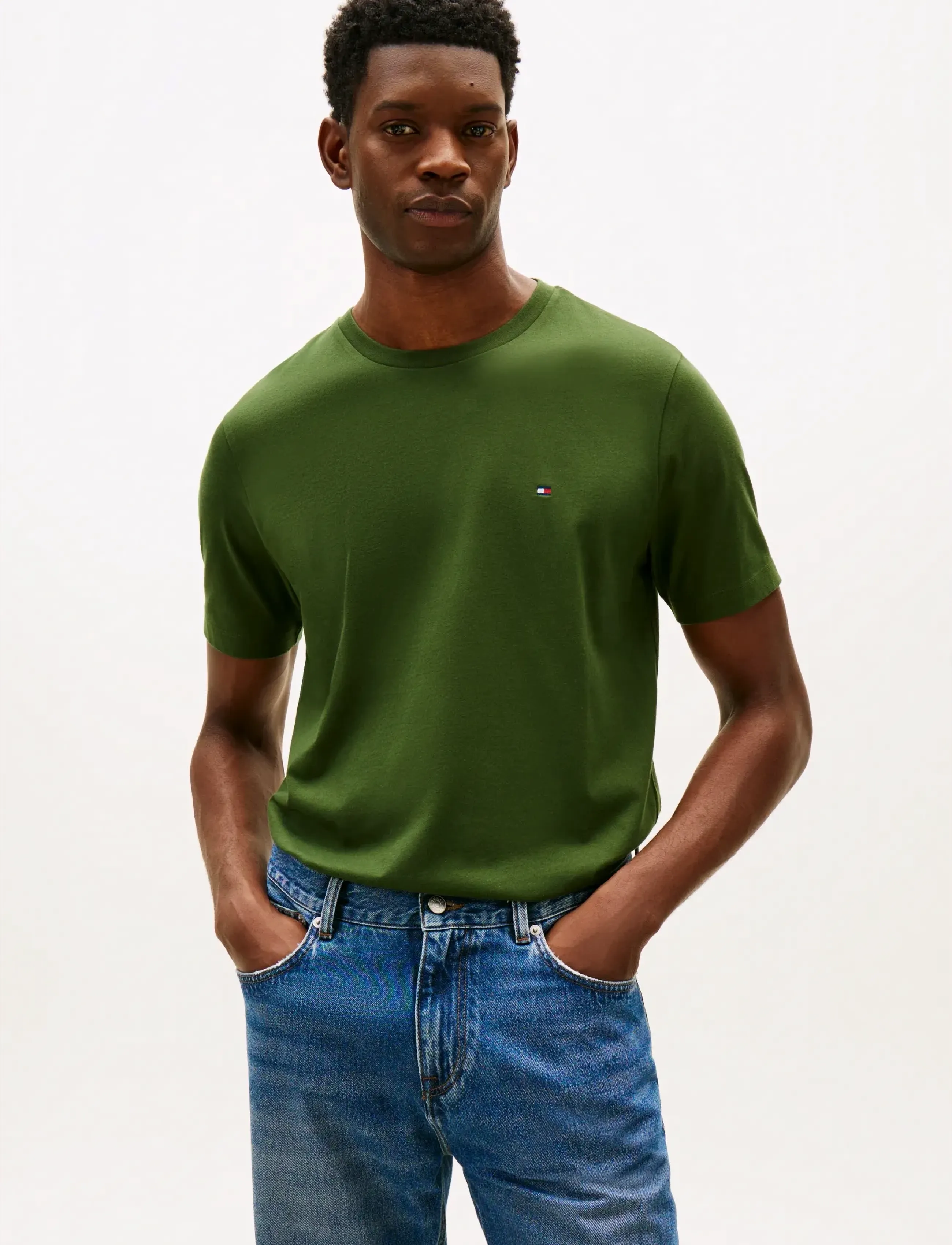 Tommy Hilfiger ESS SEASONAL REG FIT SOLID TEE - Tøj - MOUNTAIN PINE / khaki/green