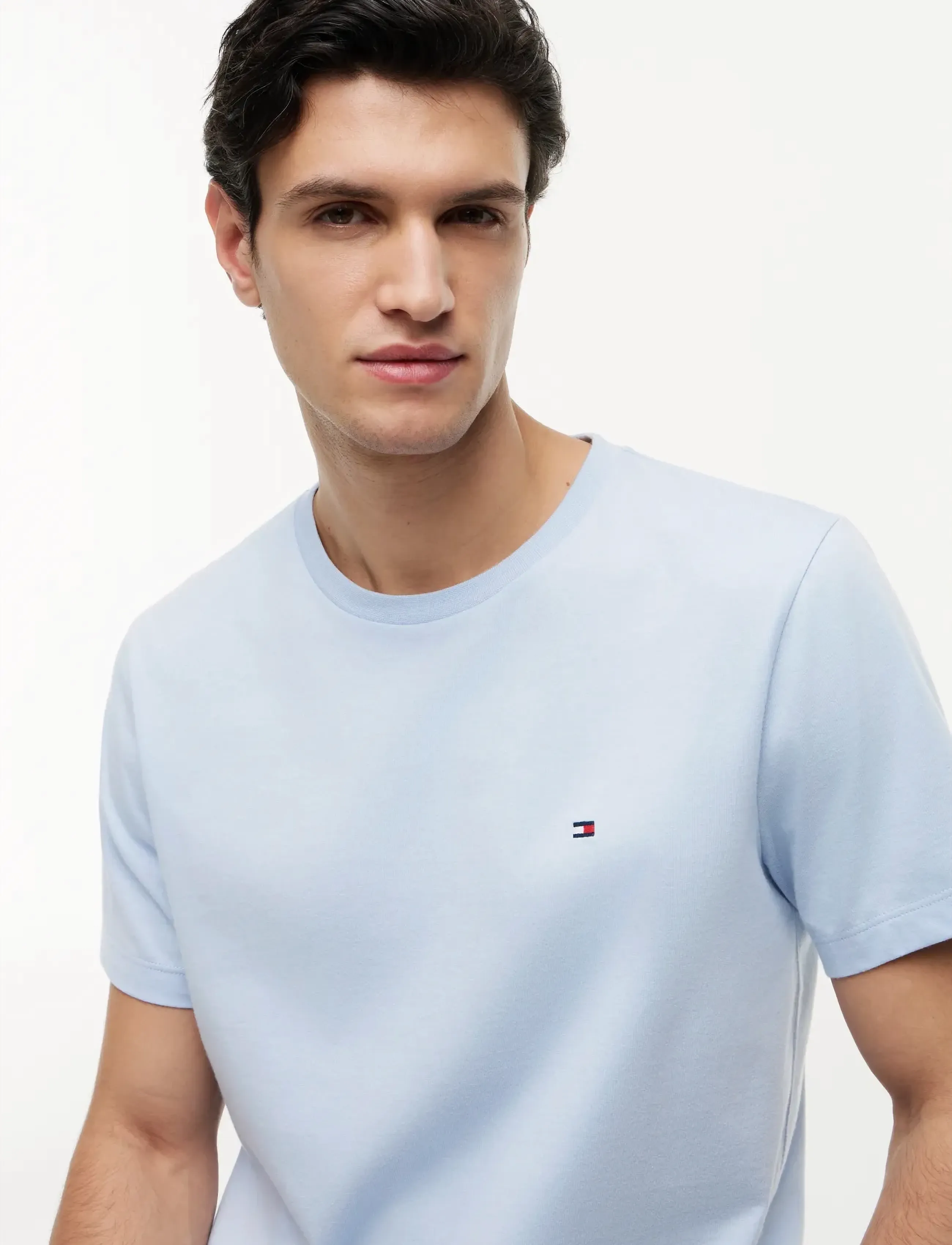 Tommy Hilfiger - ESS SEASONAL REG FIT SOLID TEE - short-sleeved t-shirts - sky blue - 4