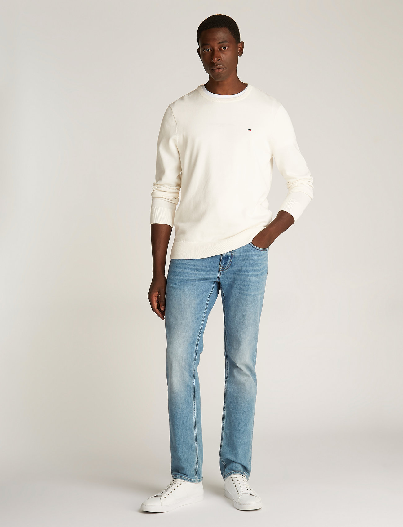 Tommy Hilfiger - ESSENTIAL SSNL COTTON CREW NECK - round necks - ivory petal - 0