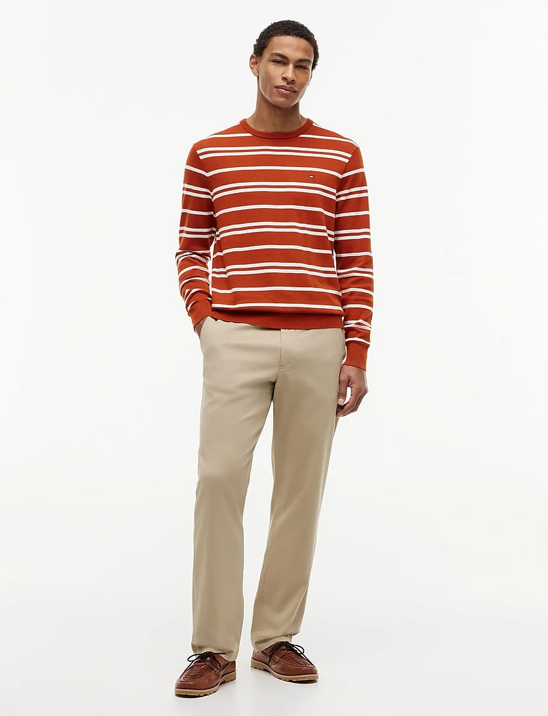 Tommy Hilfiger - ESSENTIAL SSNL COTTON CREW NECK - rundhals - rusty ochre ivory petal - 4