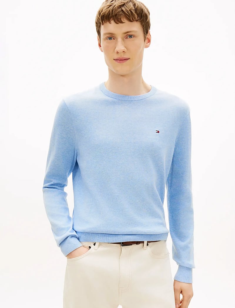 Tommy Hilfiger - ESSENTIAL SSNL COTTON CREW NECK - Ümmarguse kaelusega kudumid - vessel blue heather - 0