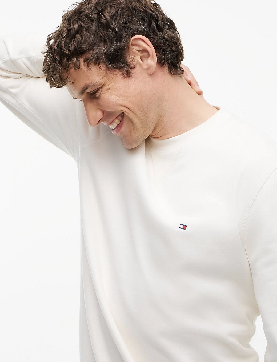 Tommy Hilfiger - ESS SEASONAL FLEECE CREWNECK - rundhalsad - ivory petal - 3