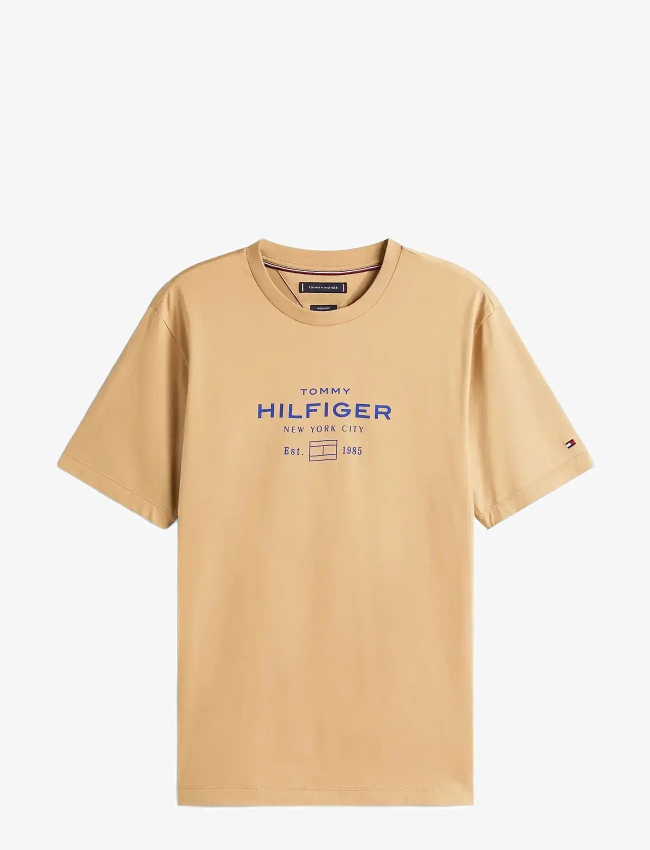 Tommy Hilfiger - HILFIGER STACK GRAPHIC TEE - short-sleeved t-shirts - timeless camel - 1