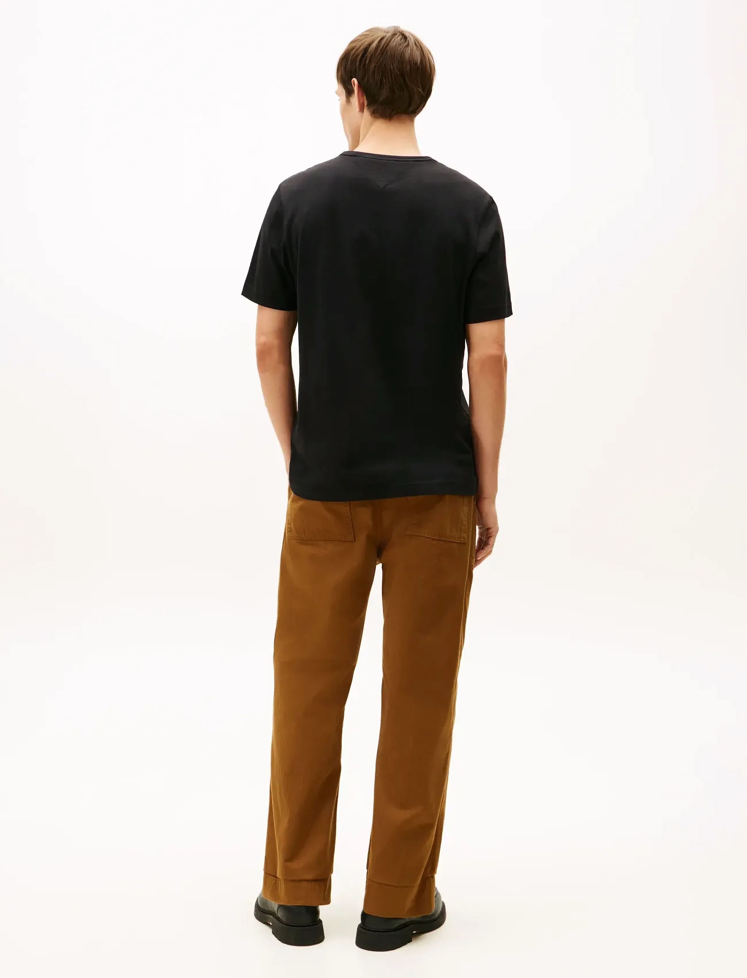 Tommy Hilfiger - SMALL CREST OUTLINE TEE - kortärmade t-shirts - black - 3