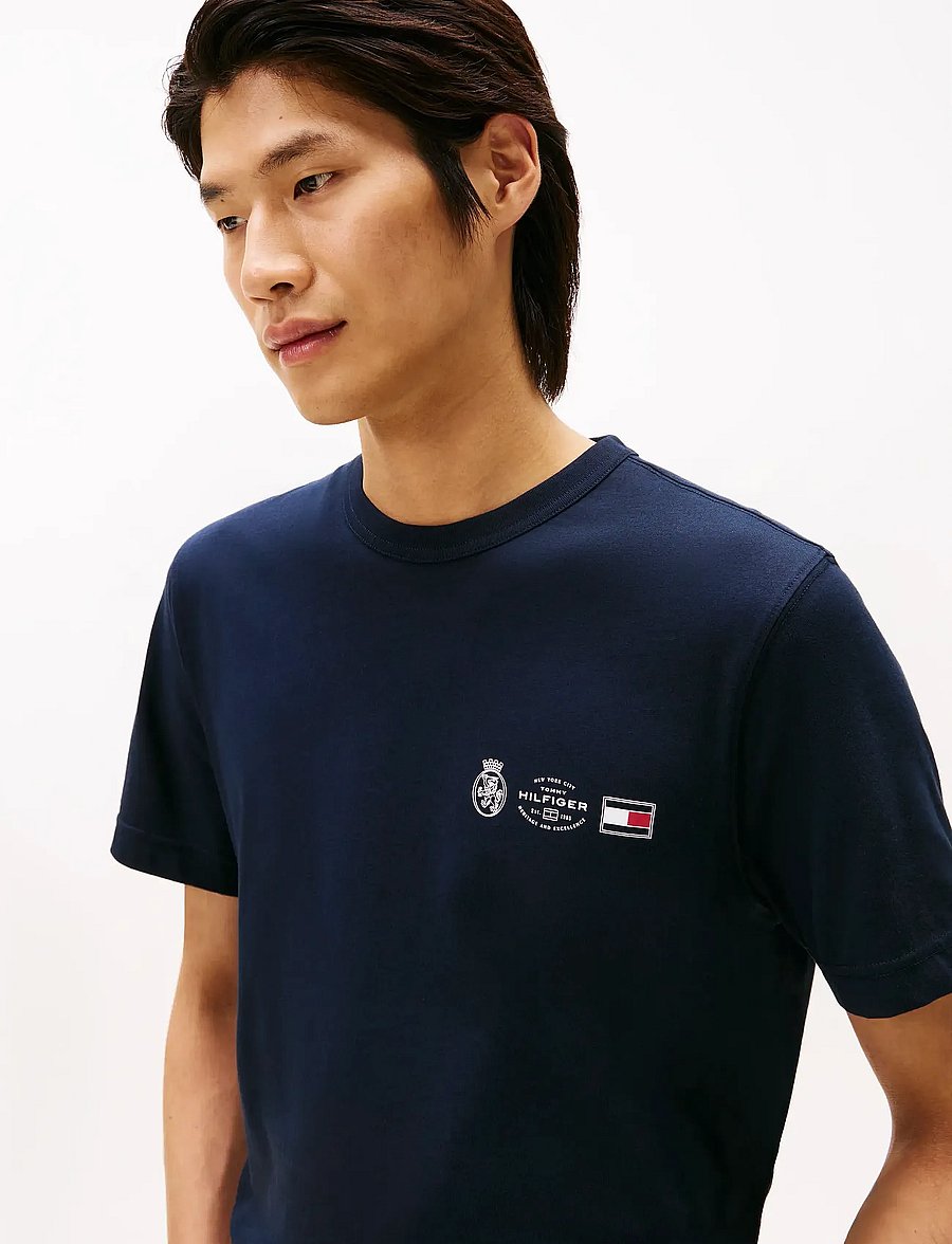 Tommy Hilfiger - SMALL CREST OUTLINE TEE - lühikeste varrukatega t-särgid - desert sky - 4