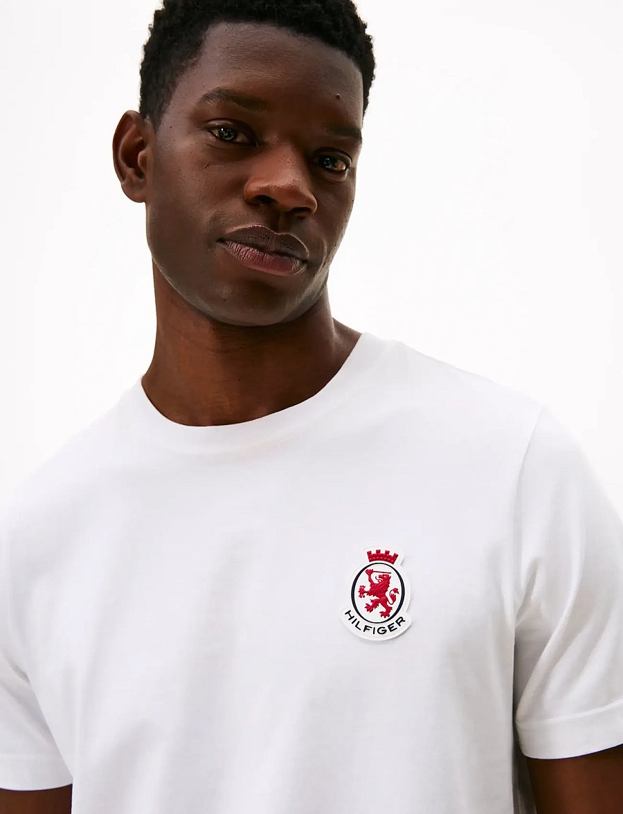 Tommy Hilfiger - RWB CREST TEE - short-sleeved t-shirts - white - 4