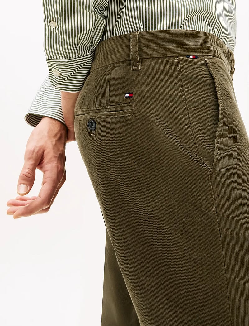 Tommy Hilfiger - DENTON PD CORDUROY - chinos - battle green - 3