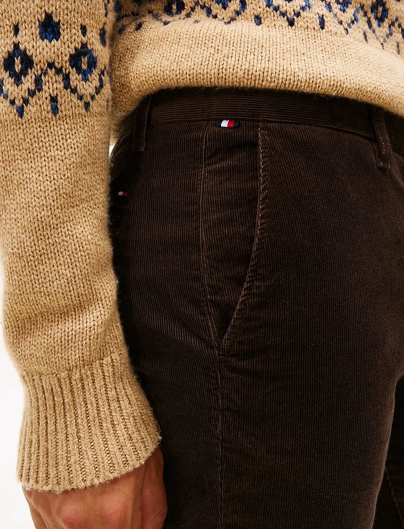 Tommy Hilfiger - DENTON PD CORDUROY - chinos - dark brown cord - 4