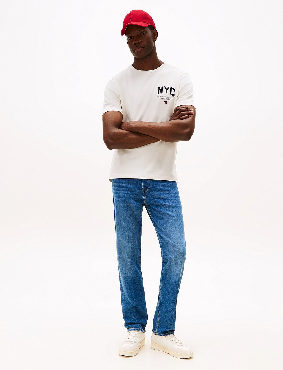 Tommy Hilfiger - HILFIGER SCRIPT NYC TEE - kortärmade t-shirts - ivory petal - 2