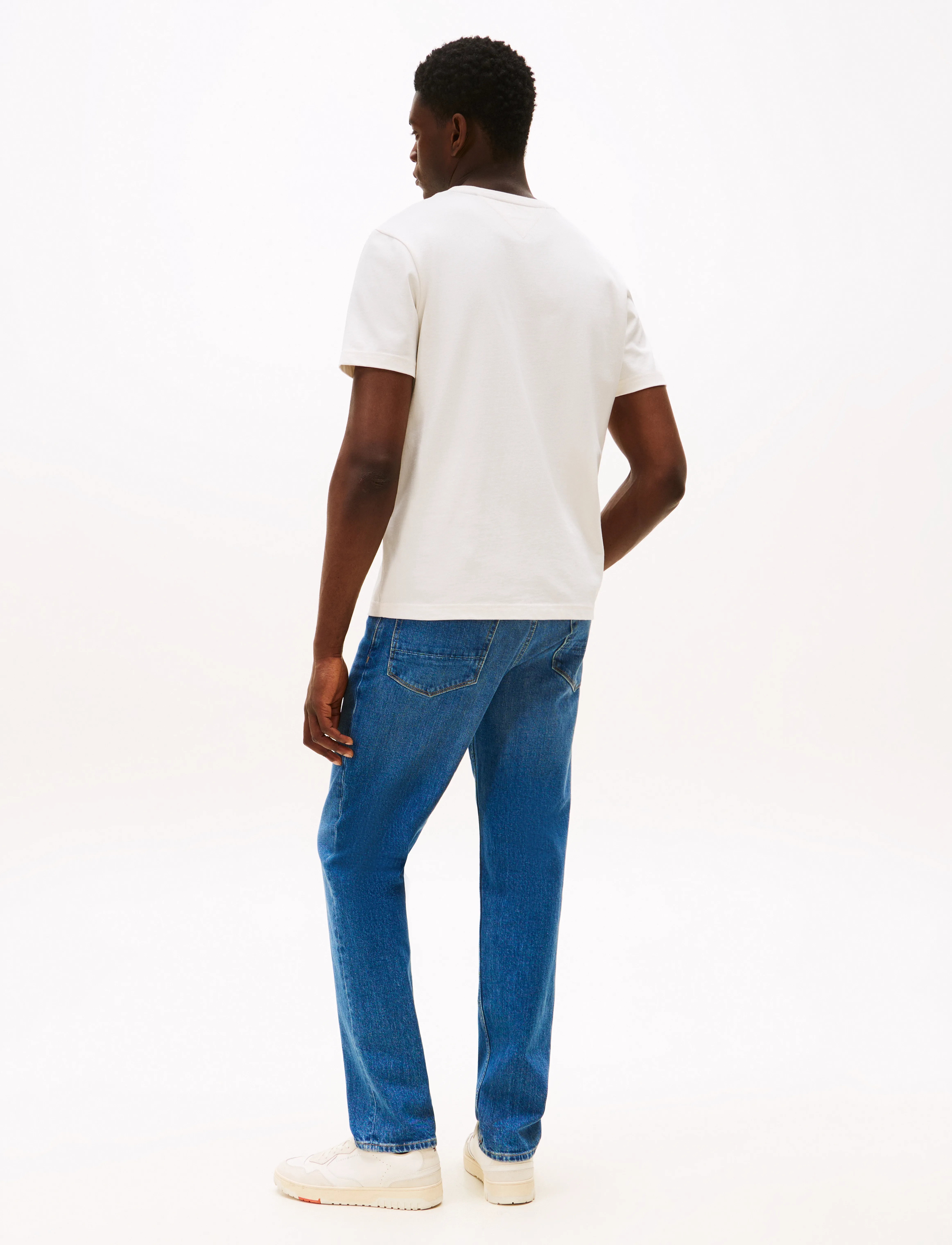 Tommy Hilfiger - HILFIGER SCRIPT NYC TEE - kortærmede t-shirts - ivory petal - 3
